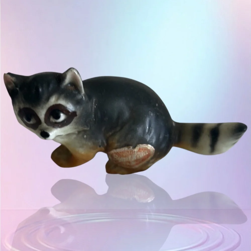 Figurines Set of Assorted Small Pets Multicolor